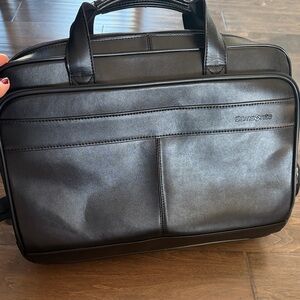 Samsonite Sleek Black Leather Briefcase